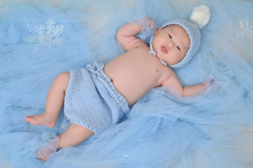 专业试管借卵代怀机构四个半月宝宝发育标准